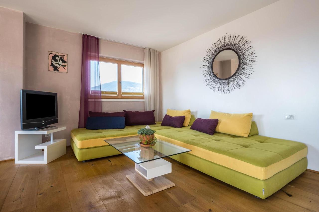 Charmed House Villa Fiumes Kültér fotó